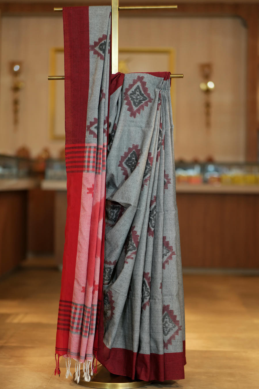 The rakt dhusor sandesh